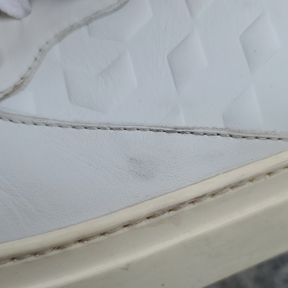 Balenciaga White High-Top Sneakers - Picture 13 of 16